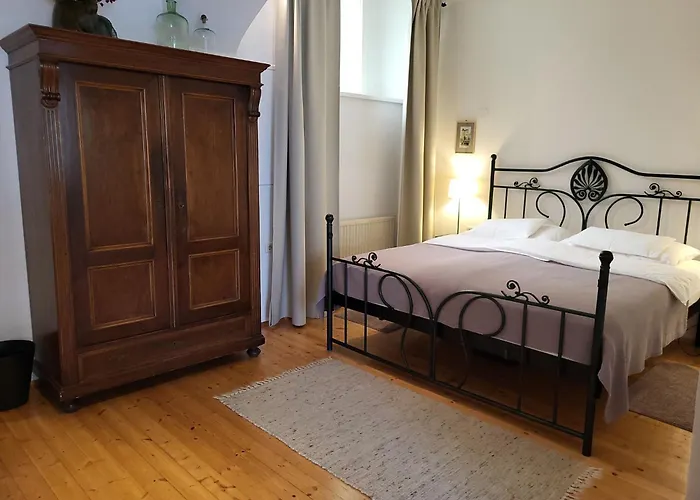 Apartamento Mit Garagenplatz By Interhome